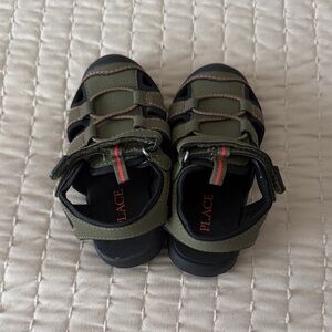The Children's Place Green and Black Kids Sandals